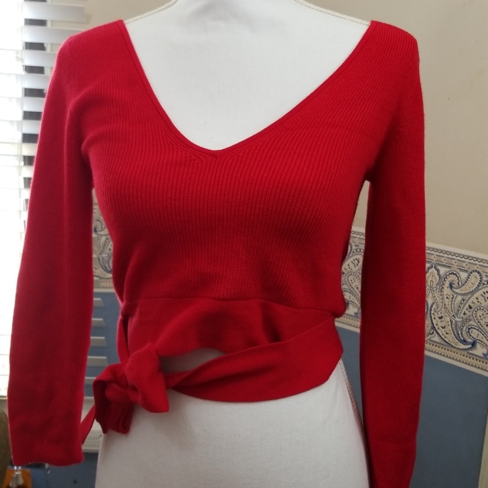 Express red cropped shirt size Medium